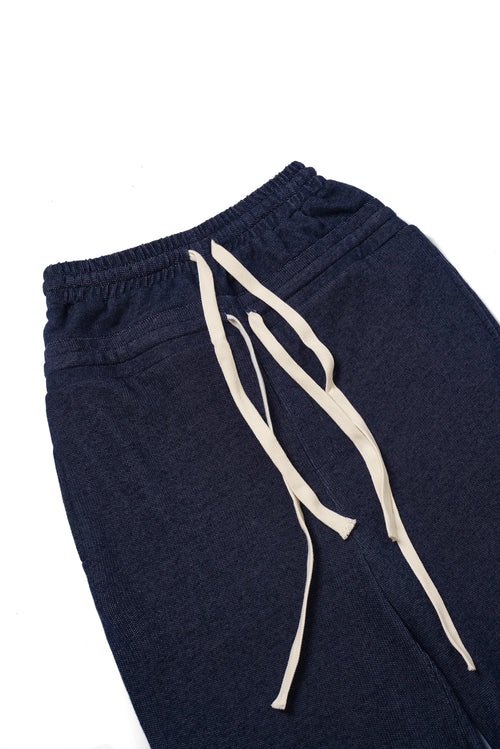 MOTU MĀNU Navy Sweatpants